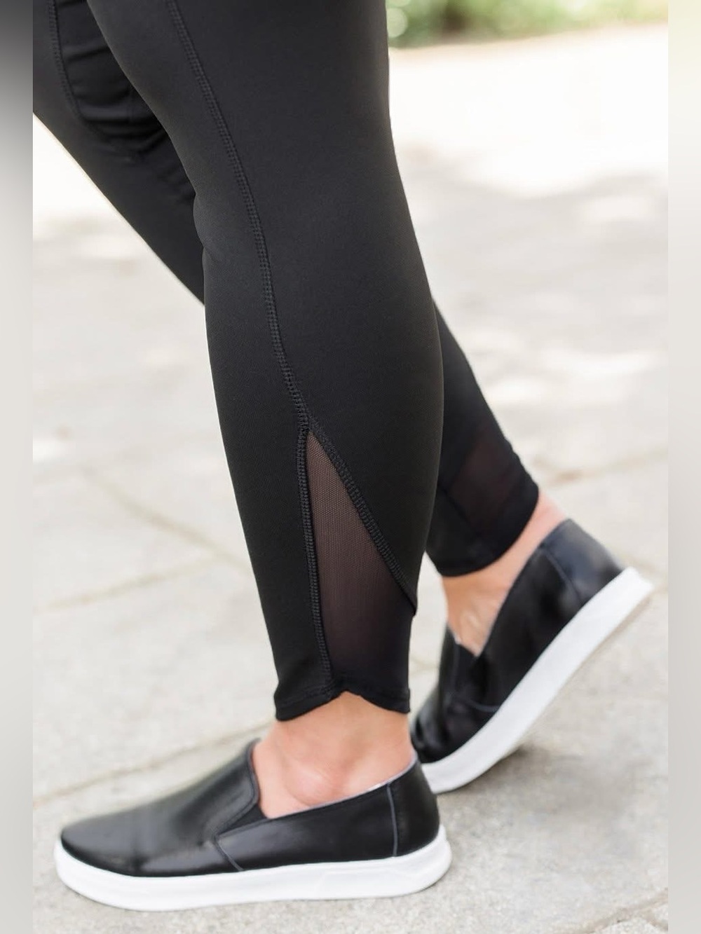Mesh Together Leggings (NWT) Black, Size XS *very stretchy